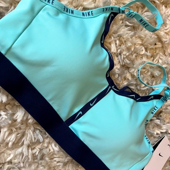 NWT Nike Dri-Fit Sports Bra - Picture 1 of 5